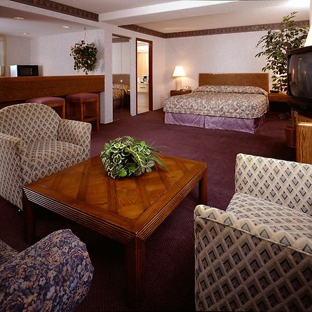 ホテル Crowne Plaza Atlanta Ne - ノークロス エクステリア 写真